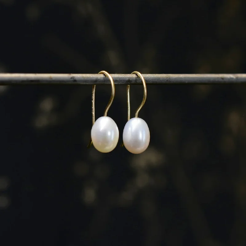 Pearl Drop Earrings