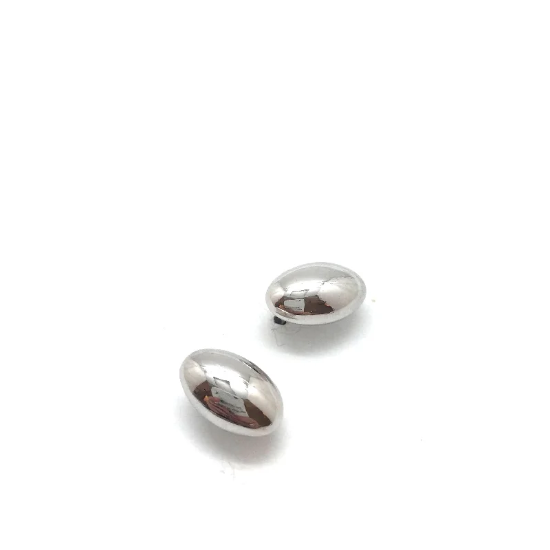 Polished Silver Pod Studs